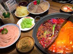 -萍姐火锅·公路夜市(武汉首店)