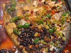 -里岛烤鱼(东港凯虹广场店)