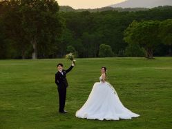 -第一夫人婚纱摄影(南京店)