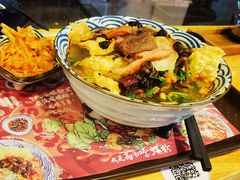 特色杂锦螺蛳粉-笋爷高汤嗦螺粉·螺蛳粉(上社店)