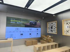 -DJI大疆(深圳华强北曼哈授权体验店)