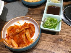 -明洞阿姨·韩式酱蟹烤肉·创意料理(三元桥店)