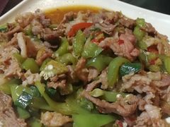 -卢老鸭饭店(楚雄到昆明方向店)