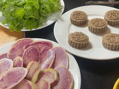 -银同牦牛肉火锅