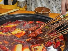 -灌县老妈砂锅串串香(万科红生活广场店)