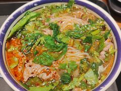 -云阿蛮云南生烫牛肉米线(奉贤路店)