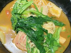 -万记麻辣烫国展总店