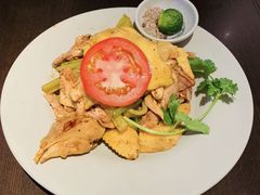 -大头虾越式风味餐厅(光明广场店)