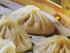-馋三尺蟹粉小笼(人民广场店)