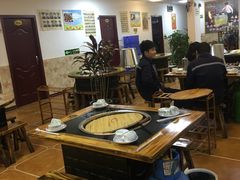 大堂-豫姥家黄河滩地锅城(九龙店)