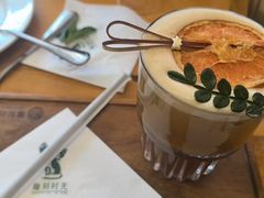 -雕刻时光咖啡馆(南院门店)