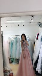 -觅白婚纱礼服馆