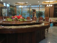 自助取餐区-东湖食堂·湖景餐厅•会议