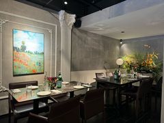 -LESCEDARS Brasserie Bistro香柏树