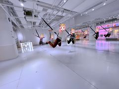 -Jumphai室内蹦极运动