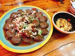 蒜香血肠-饺子功·东北记忆·锅包肉(电厂路店)