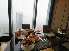 靠窗位-Social 秀西餐厅-长沙瑞吉酒店(运达店)