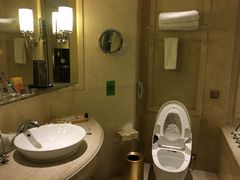 -慈溪白金汉爵大酒店