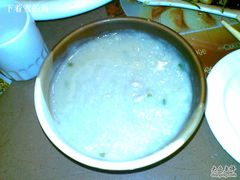 皮蛋瘦肉粥-粥全粥到