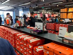 -NIKE上海青浦优选体验店
