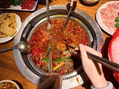-城墙拐拐火锅(三峡广场黑金冠店)