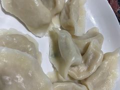 -果松木炭酸菜铜火锅·外婆参鸡汤