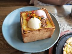 十年纪念版面包诱惑-蜜桃餐厅·伴山(湖滨商业街店)