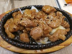 铁板岩烧鸡-权味·朝鲜族拌饭(勒泰店)