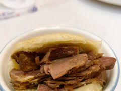 烧饼夹牛肉-聚发号清真菜馆