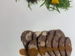 -皇城根·鲁菜济南菜·吊炉烤鸭·炒鸡鱼头(济南旗舰店)