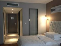 -雅戈尔富宫大酒店(观前街店)