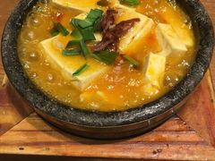 咕嘟肉末包浆豆腐-云海肴·汽锅鸡·云南菜(天山百盛优客店)