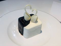 -BLACKSWAN黑天鹅(环球店)