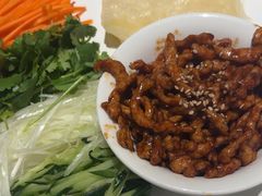 -关东小磨东北菜(漕河泾印象城店)