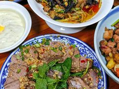 -蜗牛小馆醉乡民谣云南菜(惠新西里店)