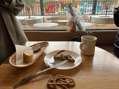 -老梦面包CHEZMOREL(麦子店)