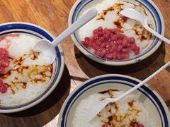 -泥糊破店小酒馆·团建聚餐(南京西路店)