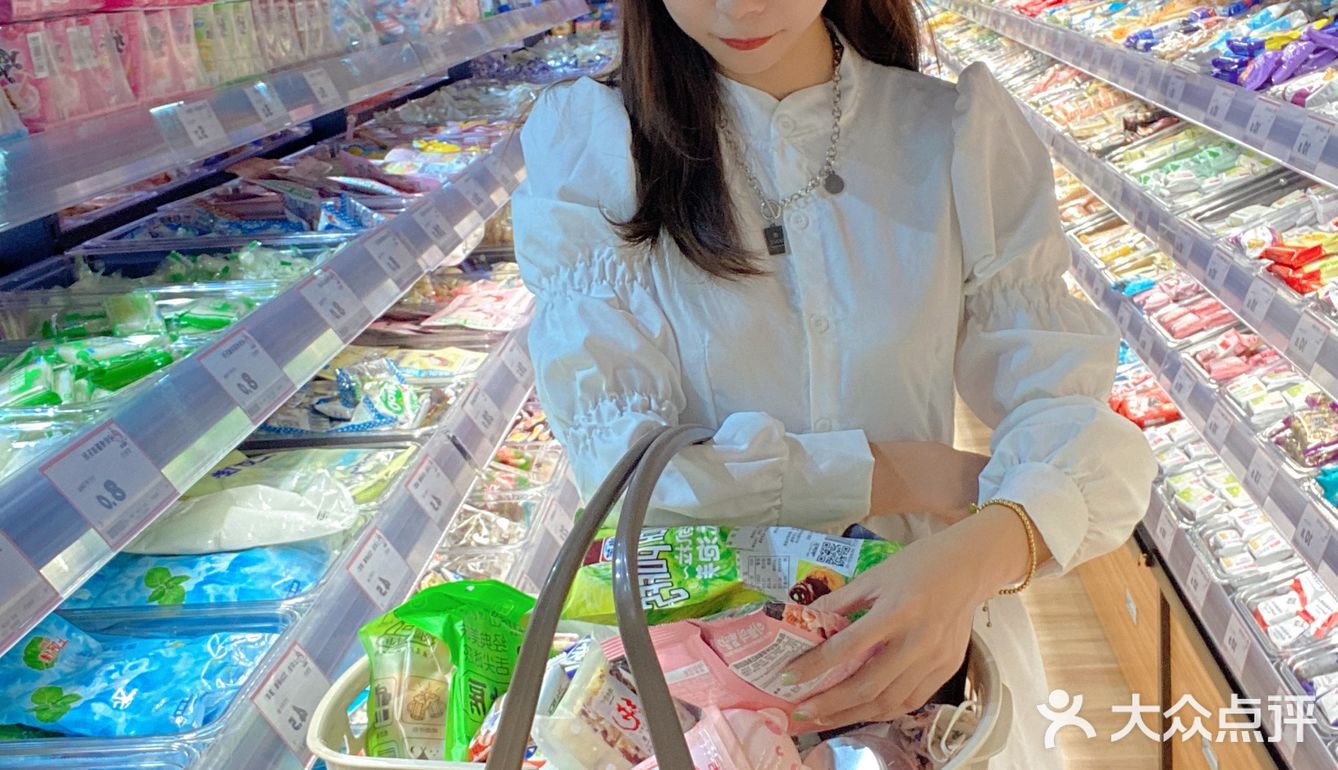 我再也不来了[流泪]每次来逛到钱包全空❗