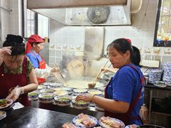 -镇南锅盖面馆(解放路店)