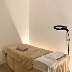 -Doria salon 小颜皮肤