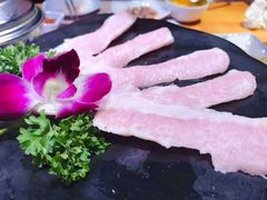 -唯成•韩国炭火烤肉 유성고기