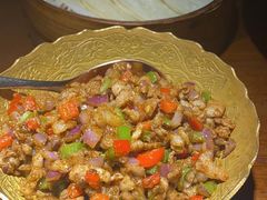 薄饼卷羊肉粒-楼兰新疆主题餐厅(苏州中心店)