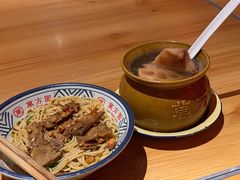 牛肉拌粉-万方圆拌粉瓦罐汤(滕王阁旗舰店)