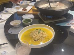 -香山湖家家宴(中山陵店)