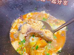 -老刘生态大鱼坊铁锅炖鱼(赛马场店)