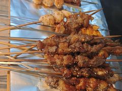 -喝丢一只鞋海鲜烧烤·海肠捞饭(市场店)