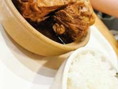-万和春排骨砂锅米饭(新业广场店)