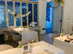 -春树下·树屋花房西餐厅(罍街AS1980店)