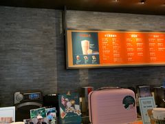 -星巴克臻选(周浦万达店)