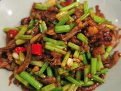 香芹炒腊肠-新新湘菜馆(新中街二条店)